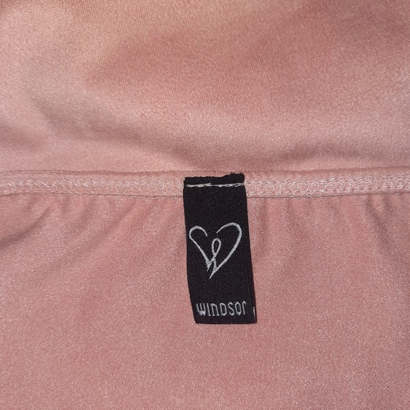 Windsor Soft Pink Bodycon Dress - Picture 4 of 5